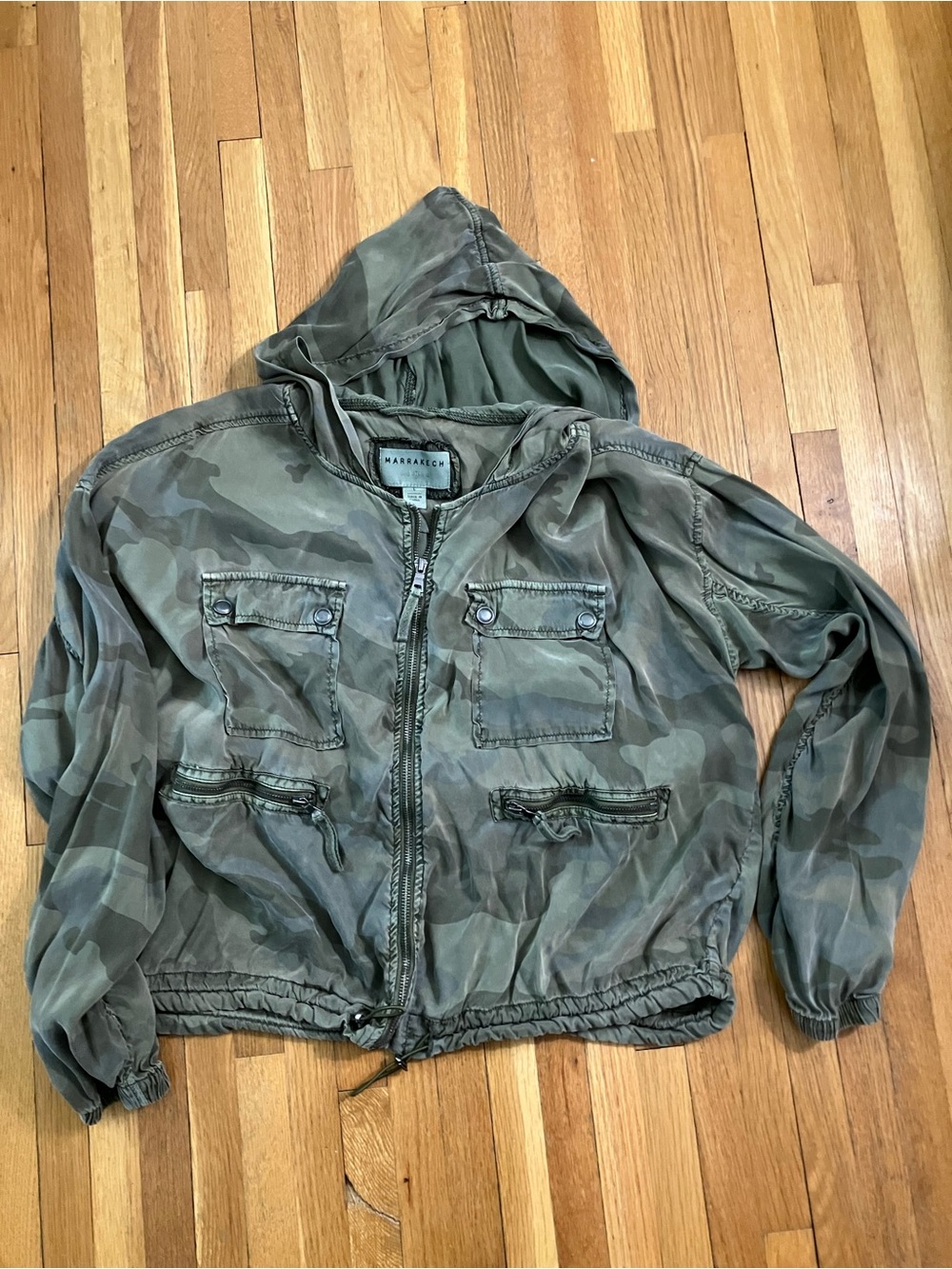Women’s Lightweight Hooded Camo Jacket